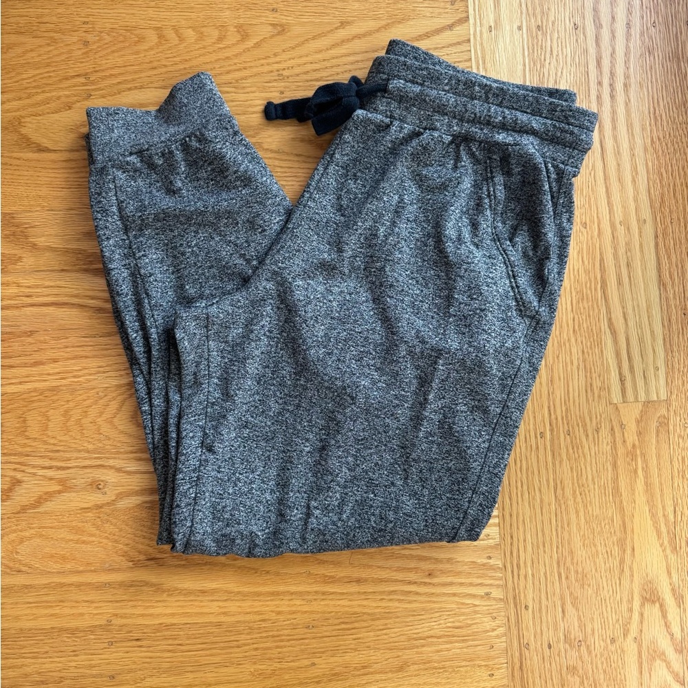 Zella Dark Heather Gray Cropped Jogger Pants
